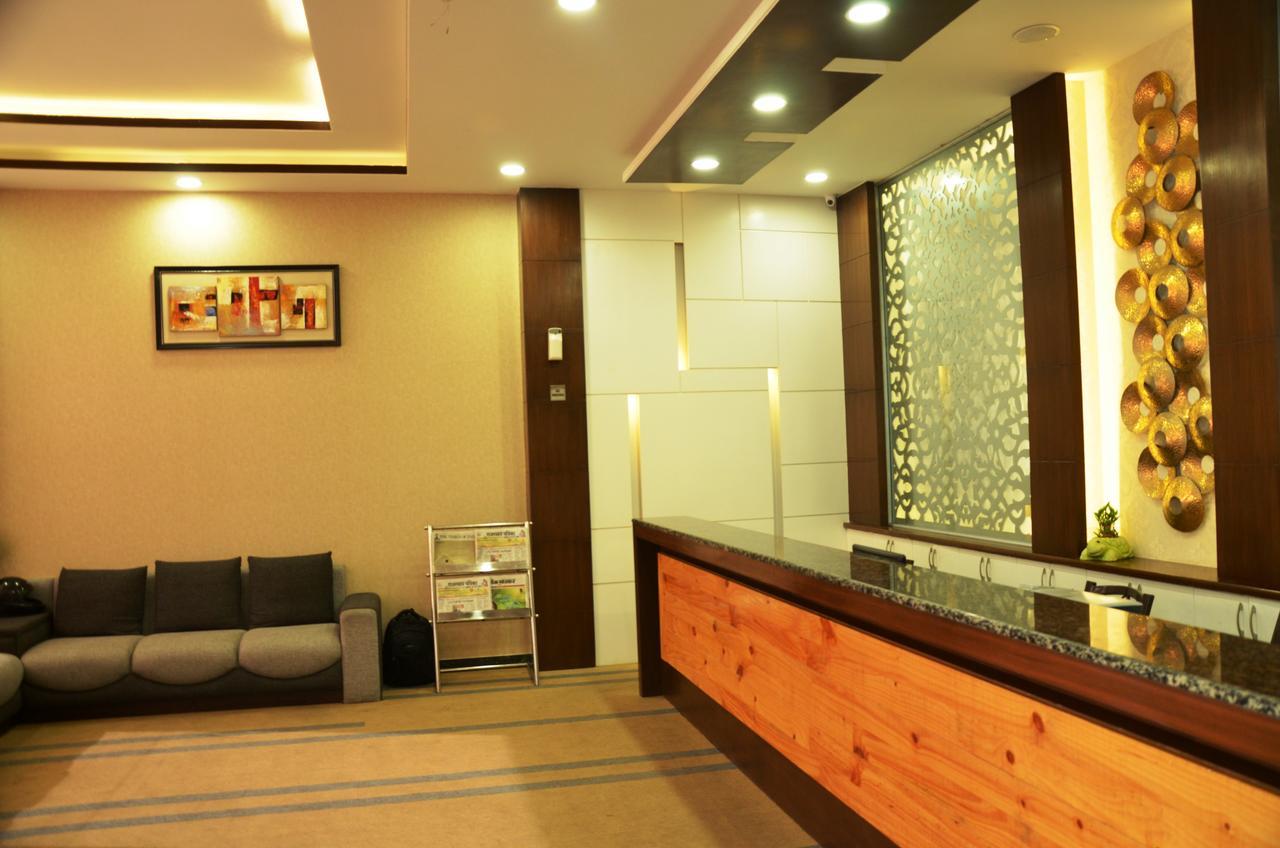 Hotel Fortune Blue Sikar Exterior foto